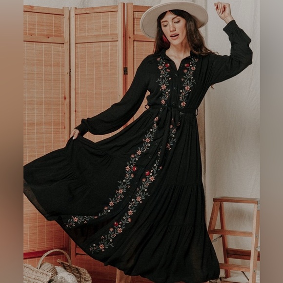Black Embroidered Baltic born Maxi Dress - Picture 5 of 5